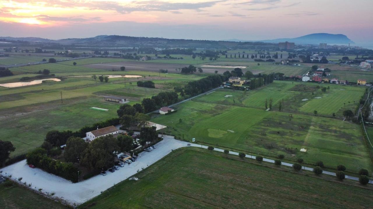 Locanda Del Tavolo Matto Potenza Picena Dış mekan fotoğraf